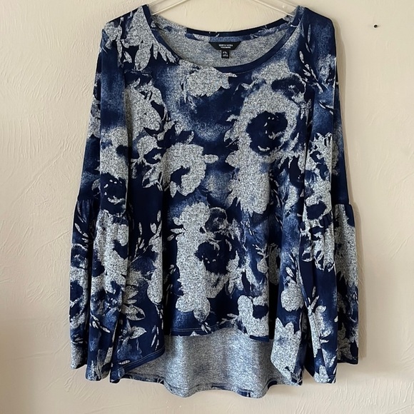 Simply Vera Vera Wang  knit pull over with bell sleeves Hi-low size XL petite - Picture 1 of 9